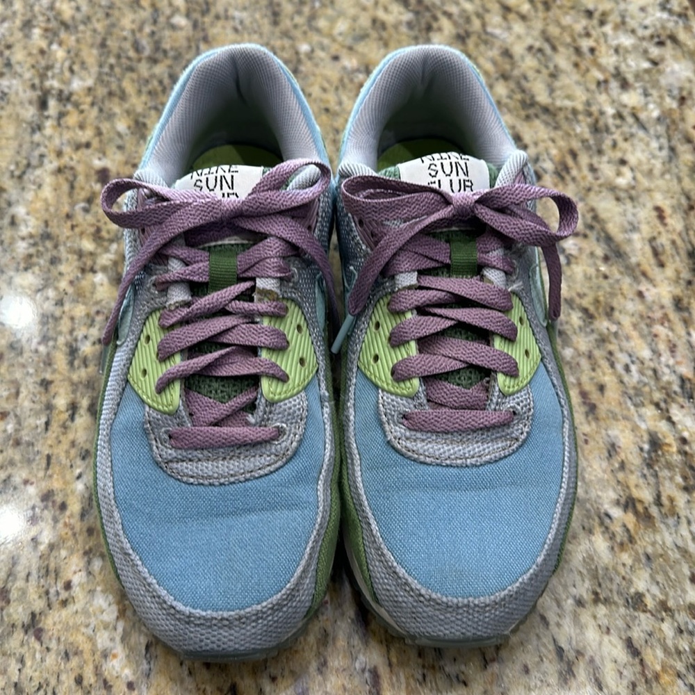 Nike Sun Club